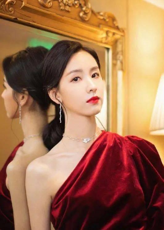 最新爆料杨娜,揭秘娱乐圈不为人知的秘密