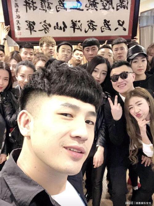 一哥爆料的视频在线观看,精彩瞬间不容错过