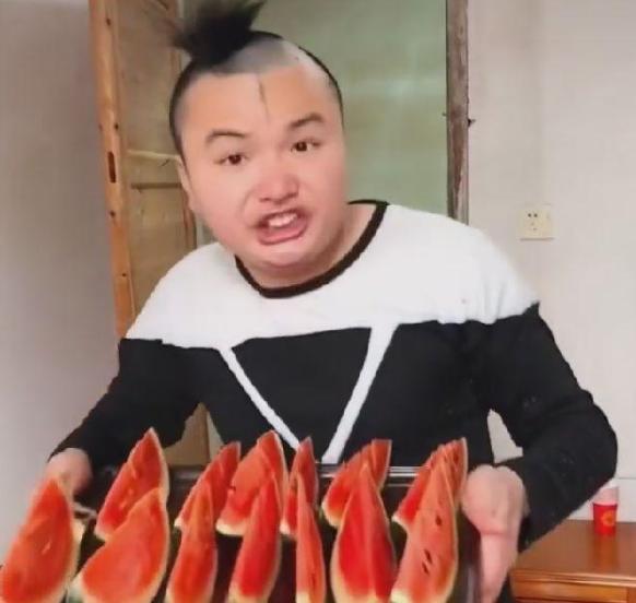 网红爆料桃子姐是谁啊视频,视频爆料背后的神秘人物