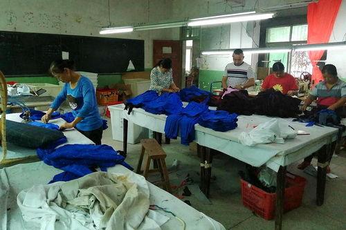 武汉制衣厂爆料事件视频,揭露工厂内幕的震撼视频曝光