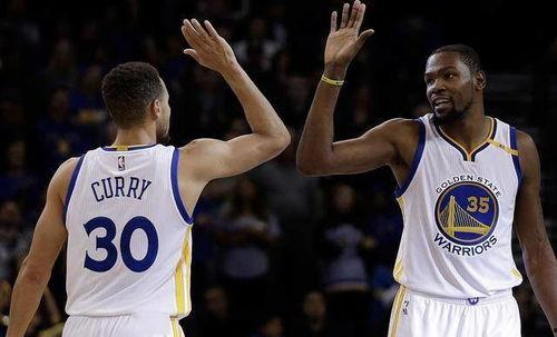 库里最新爆料詹姆斯,新赛季将有何惊人举动？”