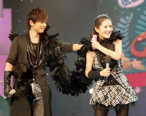 娱乐圈张杰谢娜吃瓜爆料,揭秘明星夫妻的甜蜜与争议